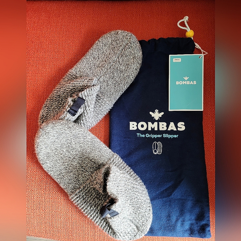 Bombas Woman's Gripper Slipper - Double Cushion